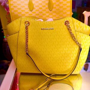 Michael kors Jet Set Large Signature Logo Shoulder Bag